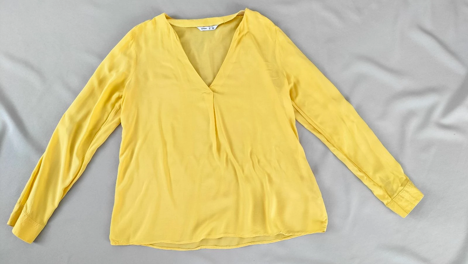 Blusa leve Amarela | P | Lefties | Excelente estado – photo 2
